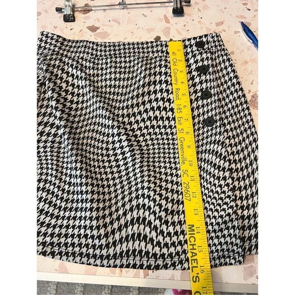 Houndstooth mini skirt - Picture 6 of 7